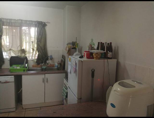 2 BEDROOM APARTMENT SOLD IN DORANDIA